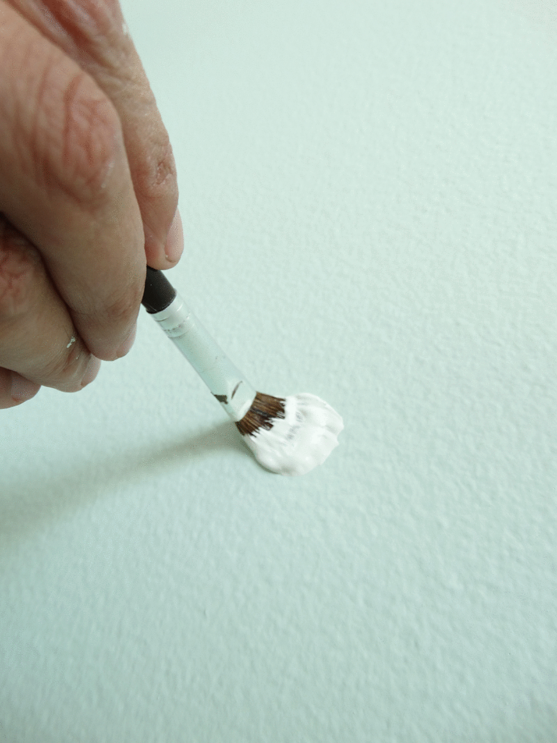 MAKE THIS: Dots + Dollops wall for a kid's room with Colorhouse paint